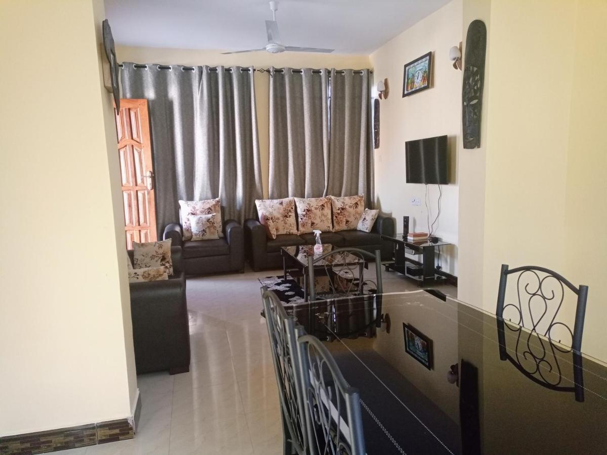 Chibuba Airport Accommodation Dar es Salaam Eksteriør billede