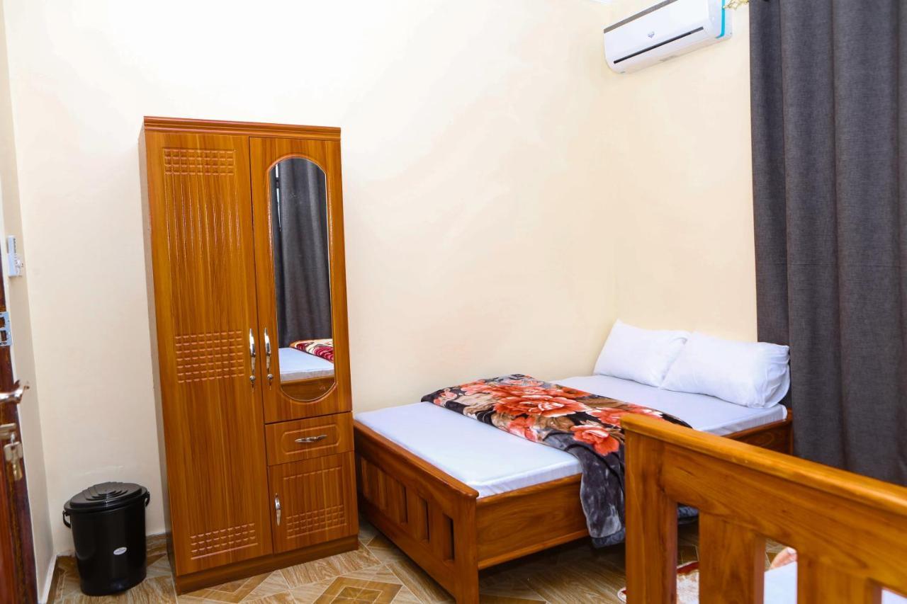 Chibuba Airport Accommodation Dar es Salaam Eksteriør billede
