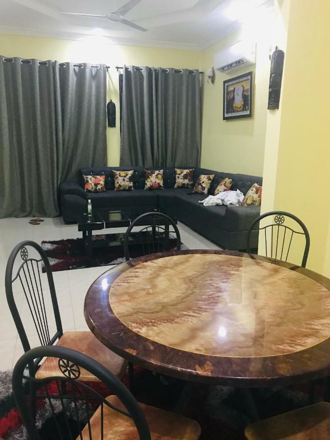 Chibuba Airport Accommodation Dar es Salaam Eksteriør billede